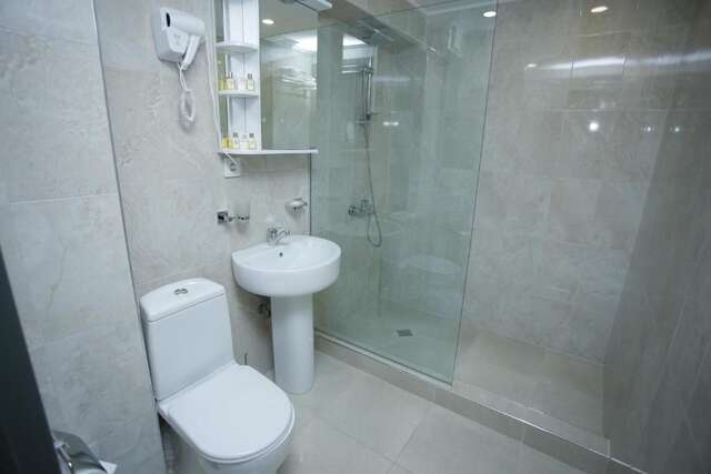 Отель Green Tower Hotel Тбилиси-42